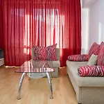 Mountain Paradise By The Walnut Trees 4* Bansko