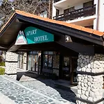 Hotell Mountain Paradise By The Walnut Trees 4*