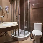 Mountain Paradise By The Walnut Trees 4* Bansko