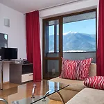 Mountain Paradise By The Walnut Trees Hotell