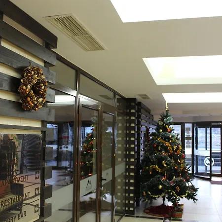 Mountain Paradise By The Walnut Trees Hotel 4*