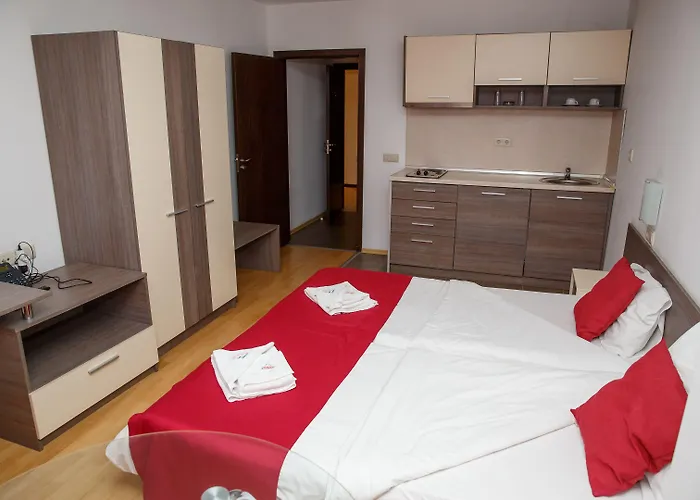 Hotel Mountain Paradise By The Walnut Trees Bansko