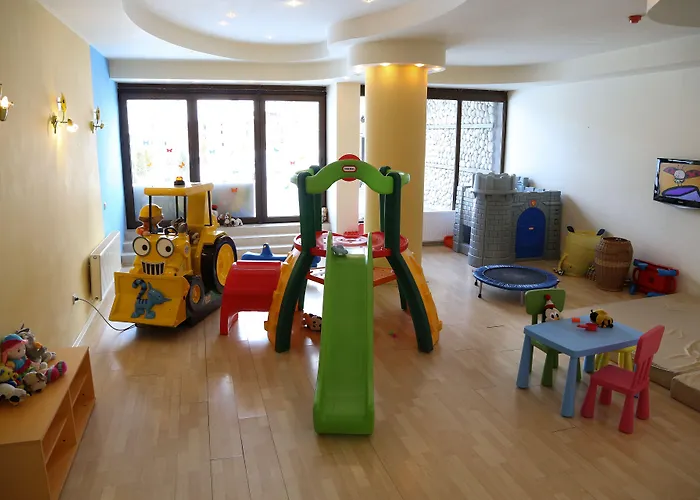 Mountain Paradise By The Walnut Trees