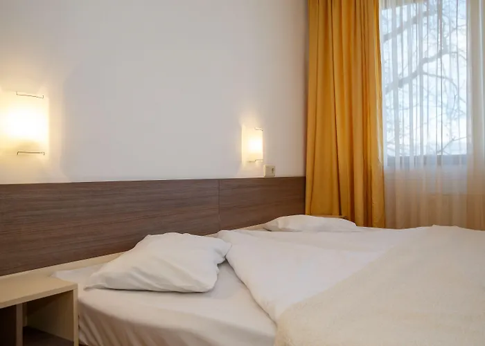 Mountain Paradise By The Walnut Trees Hotel Bansko